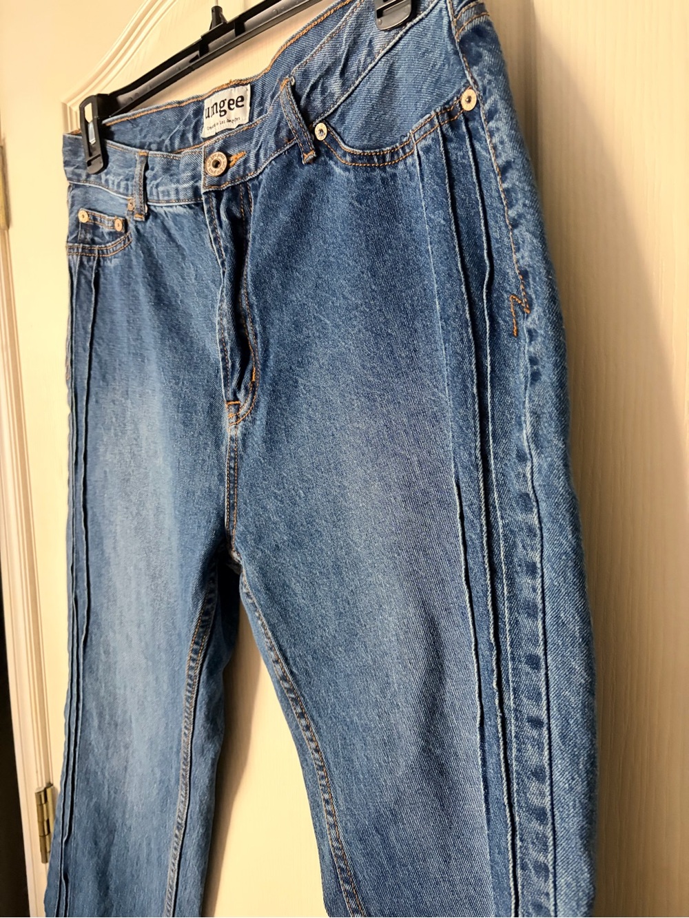 UMGEE High Waisted 5 Pocket Mom Fit Baggy Denim Jeans, Pintuck Leg, Size 32 - Picture 5 of 13